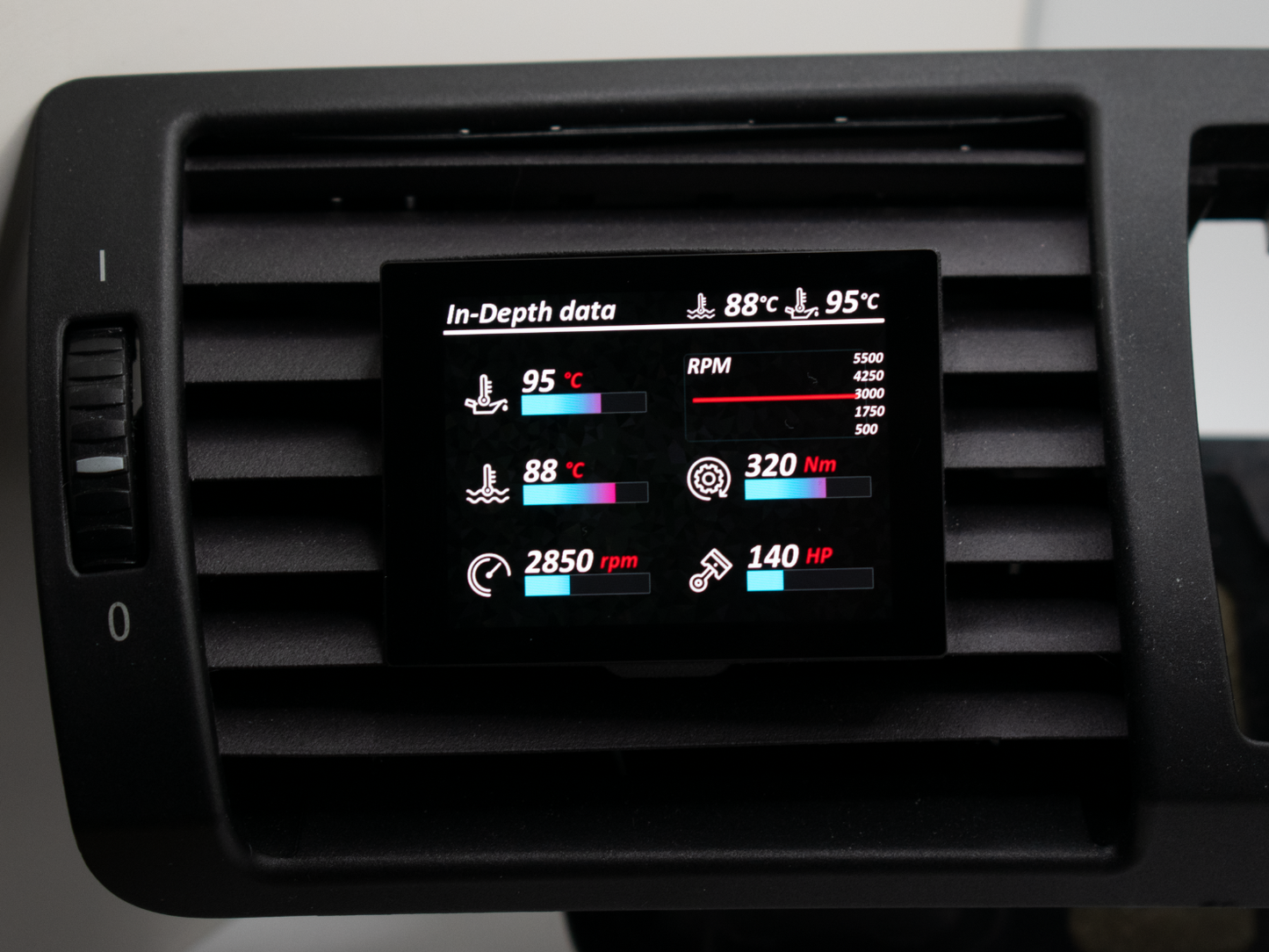 Data display for BMW 1 Series E8X E81 E82 E87 E88